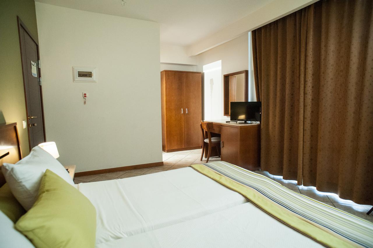 Hotel Aigli Peraia  Luaran gambar