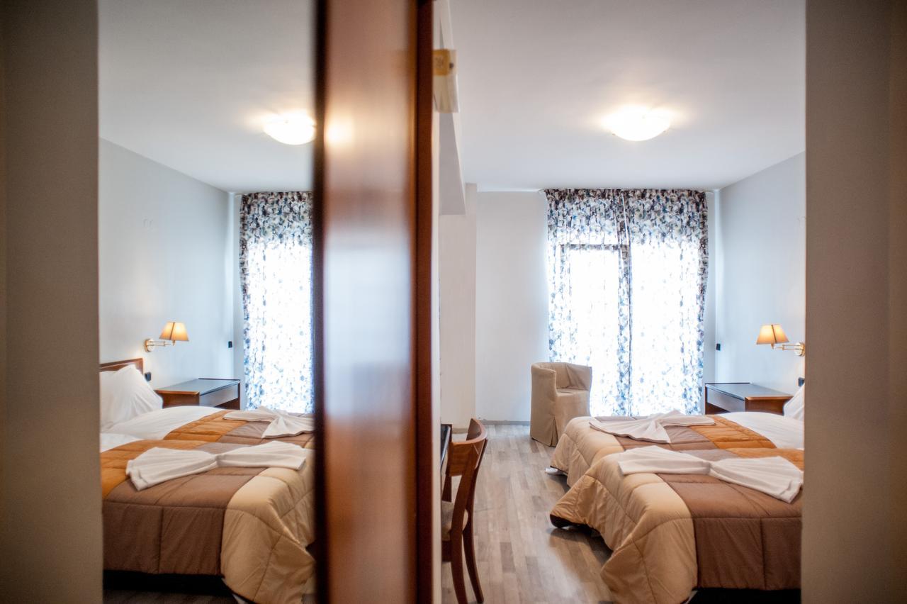 Hotel Aigli Peraia  Luaran gambar